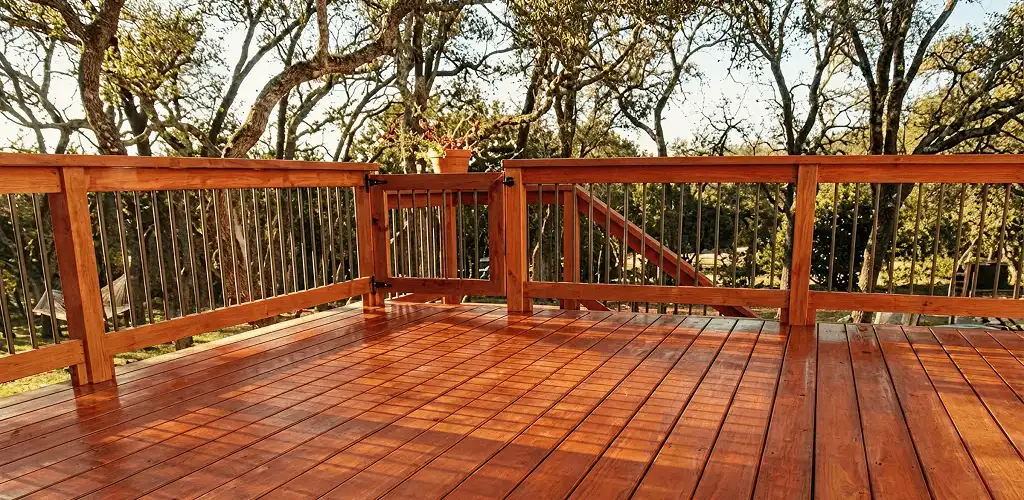 Deck sealing results with a freshly sealed wood deck in Philadelphia, PA